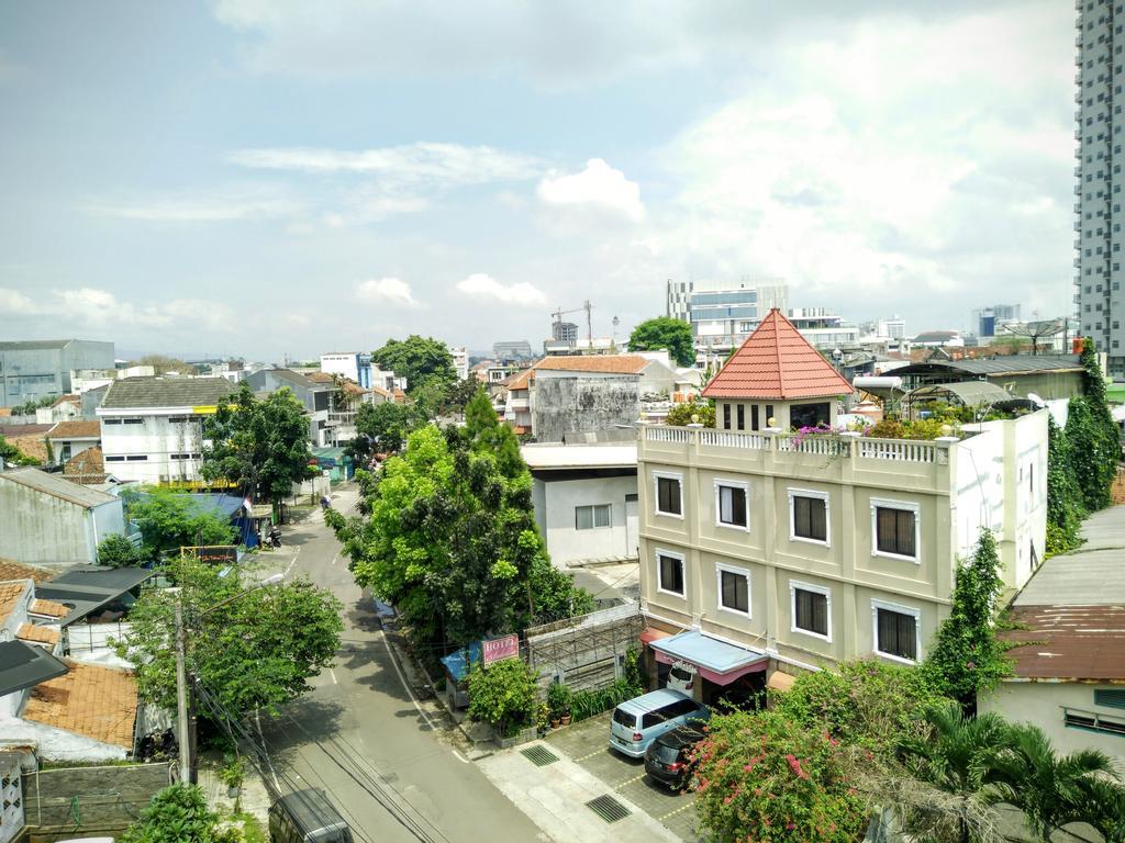Sentra Hotel Bandung